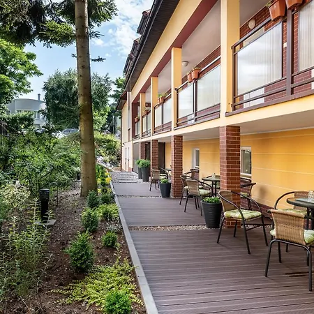 Oda ve Kahvaltı Goscinne Namiastka 3*