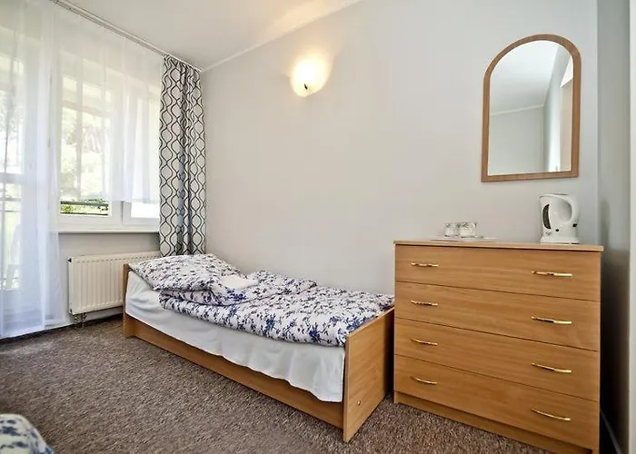 Gościnne Namiastka 3*